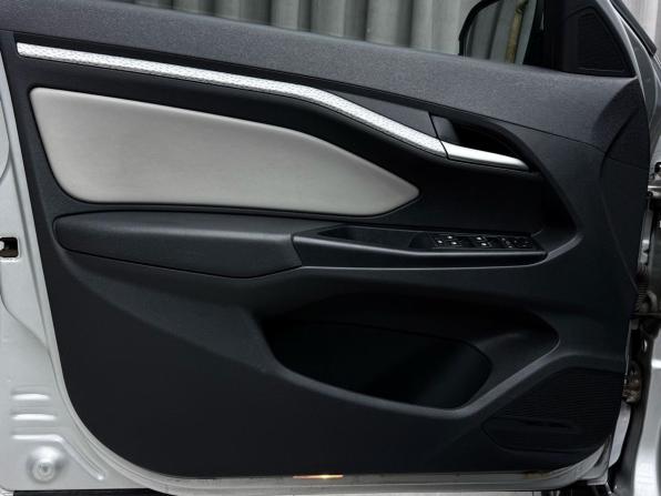 Lada (ВАЗ) Vesta I с пробегом 2019 года, цена 1 099 000 рублей, 85000 км, универсал, Автокод Объявления