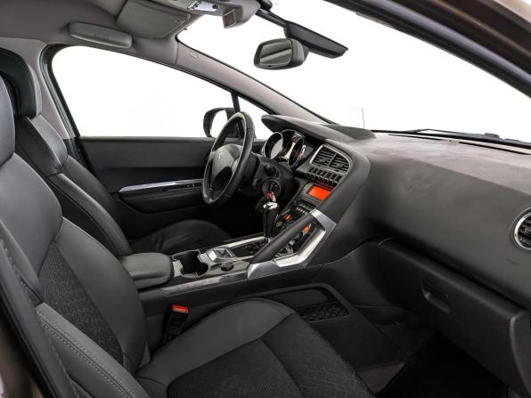 Peugeot 3008 I Рестайлинг с пробегом 2014 года, цена 930 000 рублей, 132955 км, внедорожник, Автокод Объявления