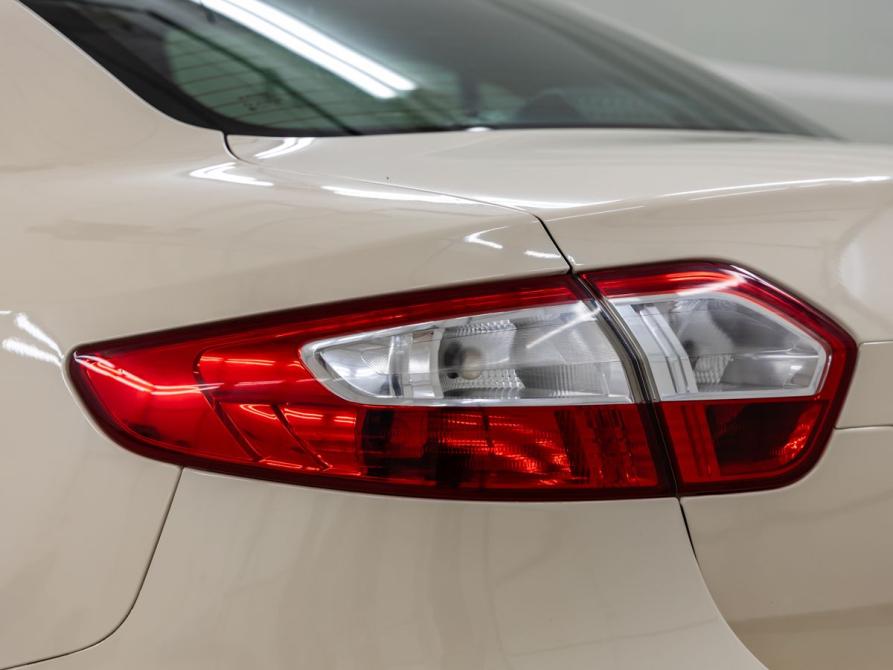 Renault Fluence I Волгоград  - изображение 11