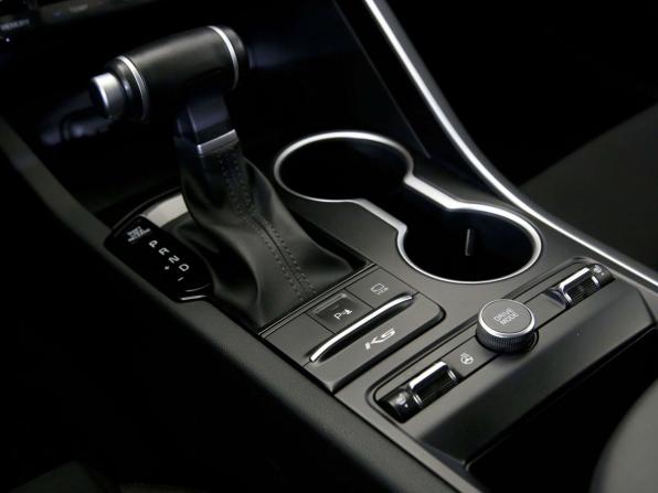 Kia K5 III с пробегом 2021 года, цена 2 445 000 рублей, 37164 км, седан, Автокод Объявления