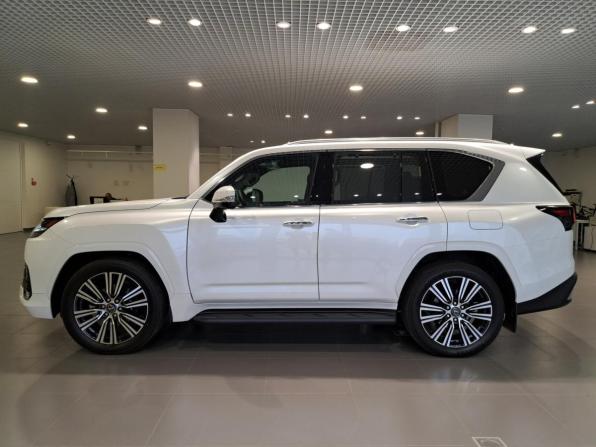 Lexus LX IV с пробегом 2025 года, цена 18 797 000 рублей, 47 км, внедорожник, Автокод Объявления