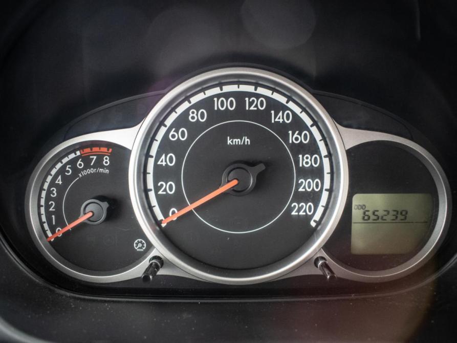 Mazda 2 II Рестайлинг (DE2) Москва  - изображение 13