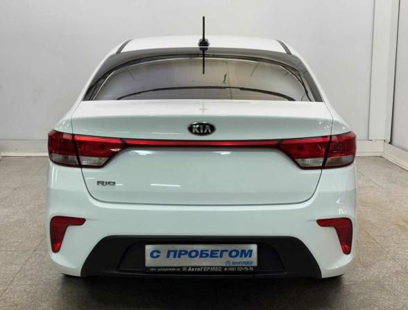 Kia Rio IV с пробегом 2017 года, цена 1 455 000 рублей, 96365 км, седан, Автокод Объявления