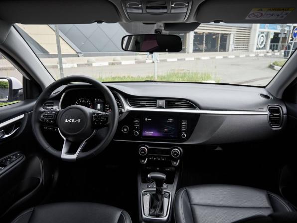 Kia Rio IV Рестайлинг с пробегом 2021 года, цена 1 720 000 рублей, 68205 км, хэтчбек, Автокод Объявления