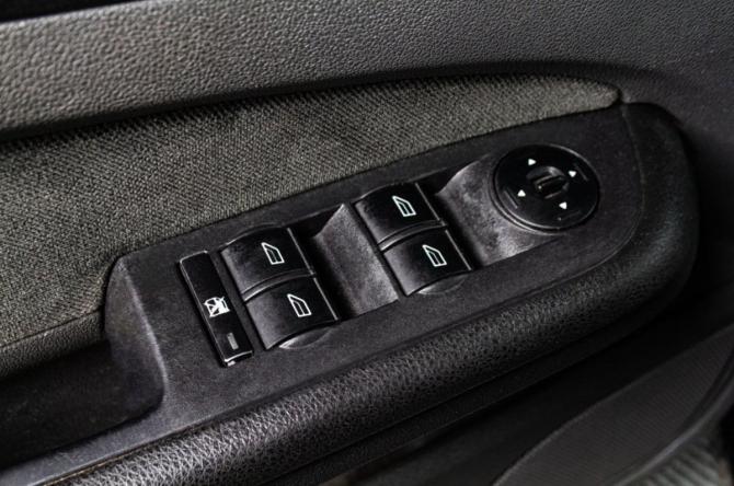 Ford Focus II с пробегом 2007 года, цена 369 000 рублей, 265000 км, седан, Автокод Объявления