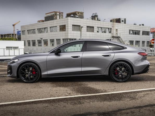 Audi A5 III (B10) с пробегом 2025 года, цена 5 648 000 рублей, 6085 км, седан, Автокод Объявления