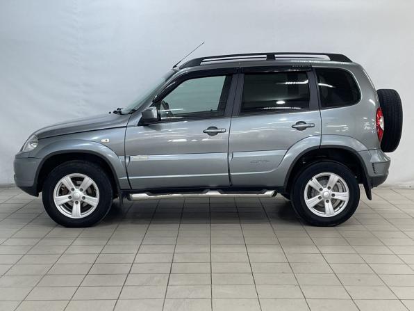 Chevrolet Niva I Рестайлинг с пробегом 2015 года, цена 699 000 рублей, 130910 км, внедорожник, Автокод Объявления