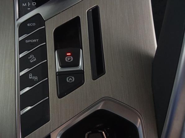Geely Coolray I с пробегом 2023 года, цена 1 897 000 рублей, 30511 км, внедорожник, Автокод Объявления