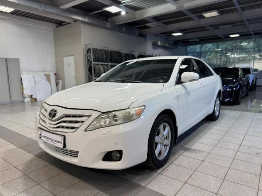 Toyota Camry VI (XV40) Рестайлинг Челябинск  - изображение 1