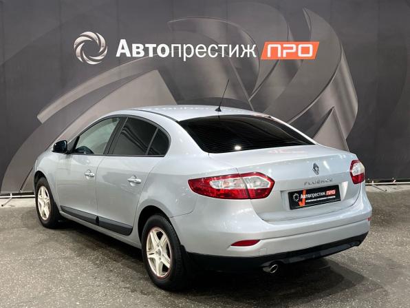 Renault Fluence I Рестайлинг с пробегом 2013 года, цена 484 000 рублей, 218010 км, седан, Автокод Объявления