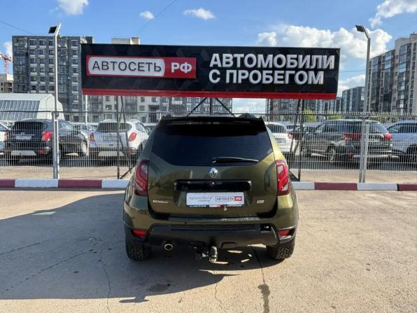 Renault Duster I Рестайлинг с пробегом 2018 года, цена 1 720 000 рублей, 106000 км, внедорожник, Автокод Объявления