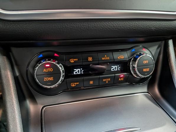 Mercedes-Benz GLA I (X156) с пробегом 2017 года, цена 2 350 000 рублей, 124500 км, внедорожник, Автокод Объявления