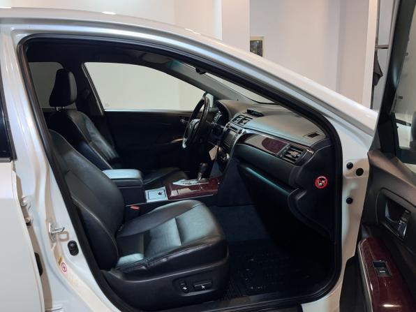 Toyota Camry VII (XV50) с пробегом 2014 года, цена 1 830 000 рублей, 163124 км, седан, Автокод Объявления