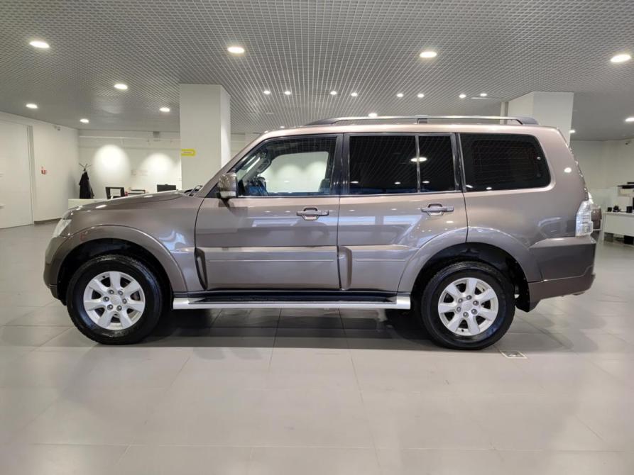 Mitsubishi Pajero IV Рестайлинг 1 Казань  - изображение 10