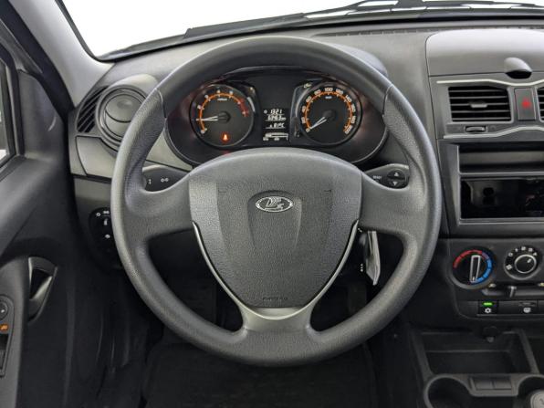 Lada (ВАЗ) Granta I Рестайлинг с пробегом 2024 года, цена 735 000 рублей, 63449 км, седан, Автокод Объявления