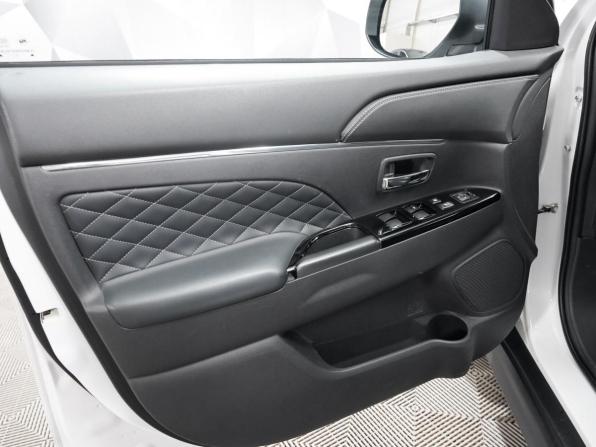 Mitsubishi ASX I Рестайлинг 3 с пробегом 2022 года, цена 2 373 000 рублей, 39600 км, внедорожник, Автокод Объявления
