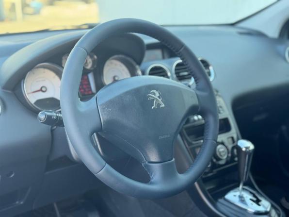 Peugeot 408 I с пробегом 2013 года, цена 745 000 рублей, 134000 км, седан, Автокод Объявления