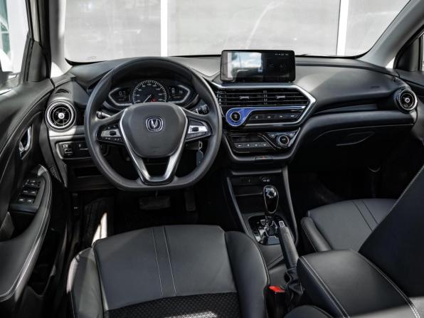 Changan Alsvin с пробегом 2023 года, цена 1 025 000 рублей, 10239 км, седан, Автокод Объявления