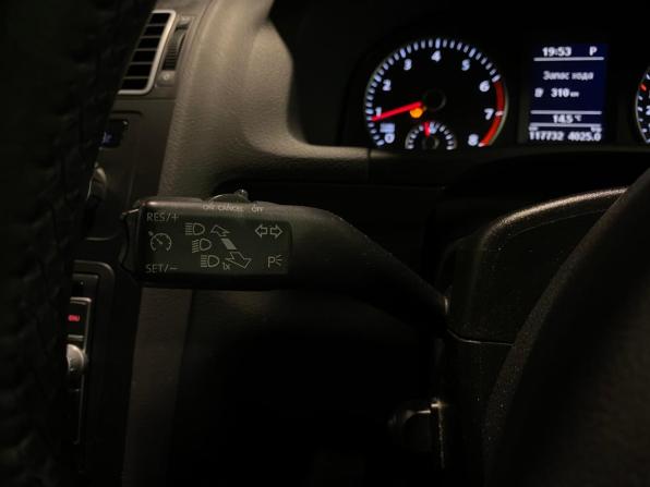 Volkswagen Touran I Рестайлинг 2 с пробегом 2013 года, цена 1 250 000 рублей, 117731 км, компактвэн, Автокод Объявления