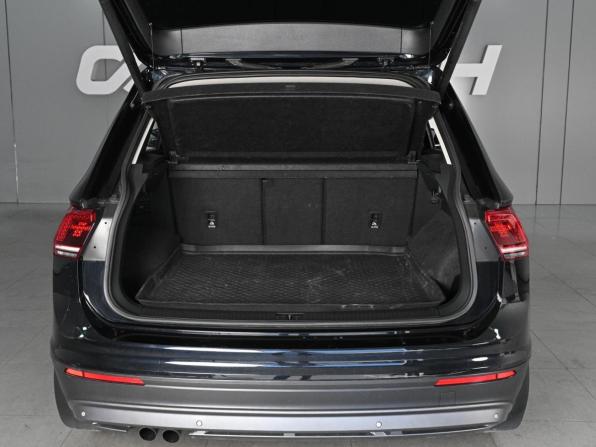 Volkswagen Tiguan II с пробегом 2017 года, цена 2 755 000 рублей, 172068 км, внедорожник, Автокод Объявления