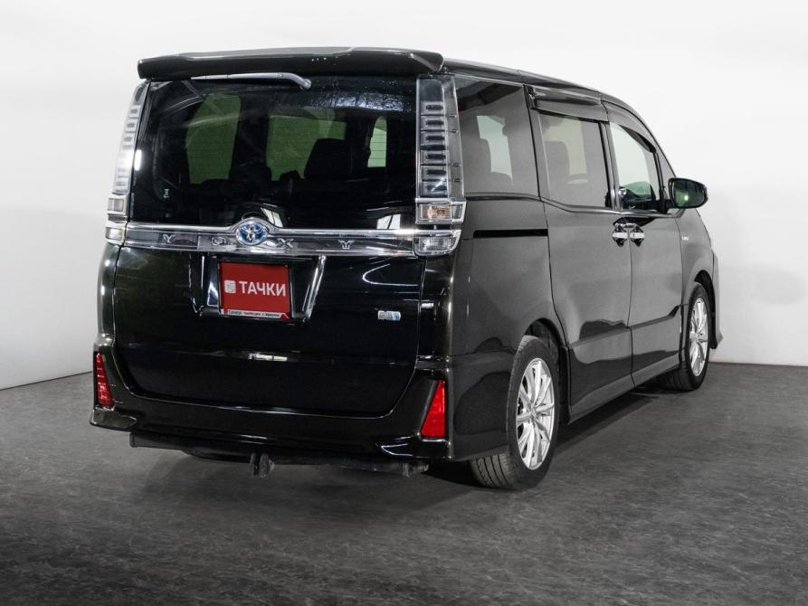 Toyota Voxy III (R80) Рестайлинг Иркутск  - изображение 3