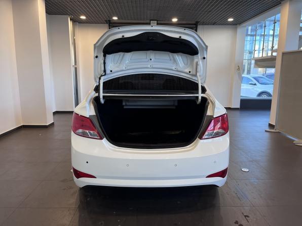 Hyundai Solaris I Рестайлинг с пробегом 2015 года, цена 1 100 000 рублей, 126726 км, седан, Автокод Объявления