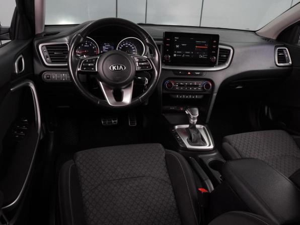 Kia Ceed III с пробегом 2021 года, цена 1 869 000 рублей, 80116 км, универсал, Автокод Объявления