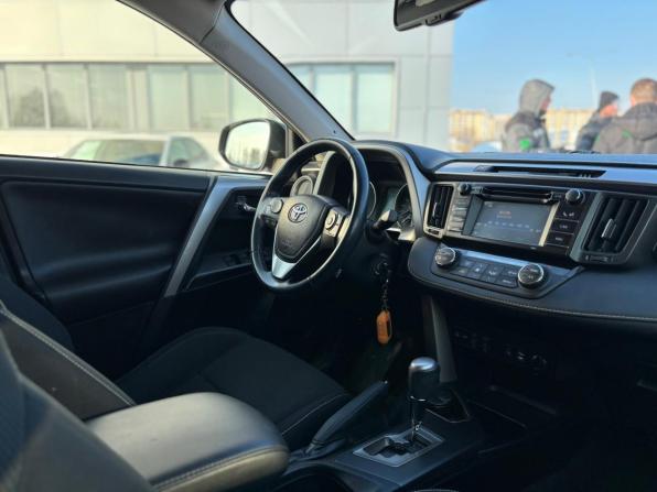 Toyota RAV4 IV (XA40) Рестайлинг с пробегом 2016 года, цена 2 250 000 рублей, 89660 км, внедорожник, Автокод Объявления