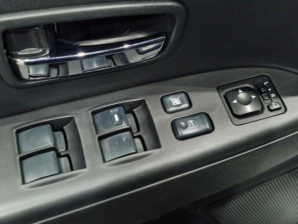 Mitsubishi ASX I с пробегом 2012 года, цена 960 000 рублей, 280027 км, внедорожник, Автокод Объявления