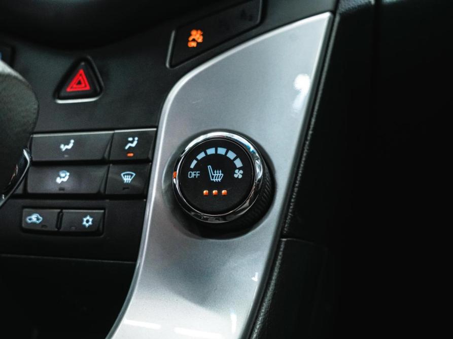 Chevrolet Cruze I Рестайлинг Красноярск  - изображение 24