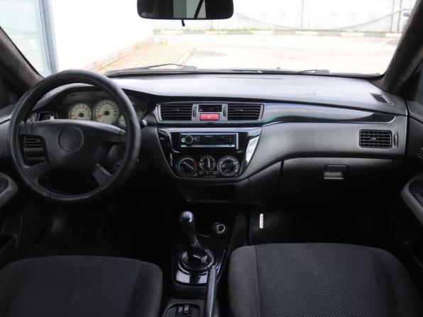 Mitsubishi Lancer IX Рестайлинг с пробегом 2005 года, цена 279 000 рублей, 340000 км, седан, Автокод Объявления