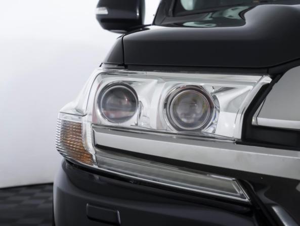 Toyota Land Cruiser 200 Series Рестайлинг 2 с пробегом 2015 года, цена 4 218 000 рублей, 207645 км, внедорожник, Автокод Объявления