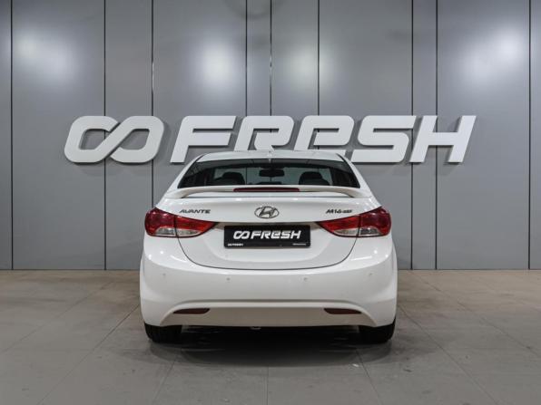 Hyundai Avante V с пробегом 2010 года, цена 1 034 000 рублей, 172205 км, седан, Автокод Объявления
