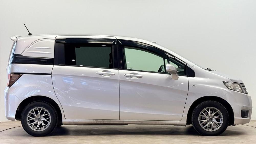 Honda Freed I Рестайлинг Киров  - изображение 4