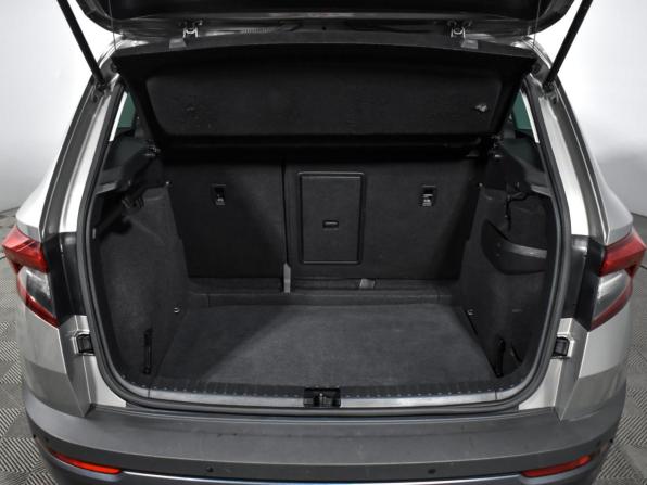 Skoda Karoq I с пробегом 2020 года, цена 1 800 000 рублей, 149406 км, внедорожник, Автокод Объявления