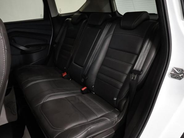 Ford Kuga II Рестайлинг с пробегом 2017 года, цена 1 650 000 рублей, 165864 км, внедорожник, Автокод Объявления