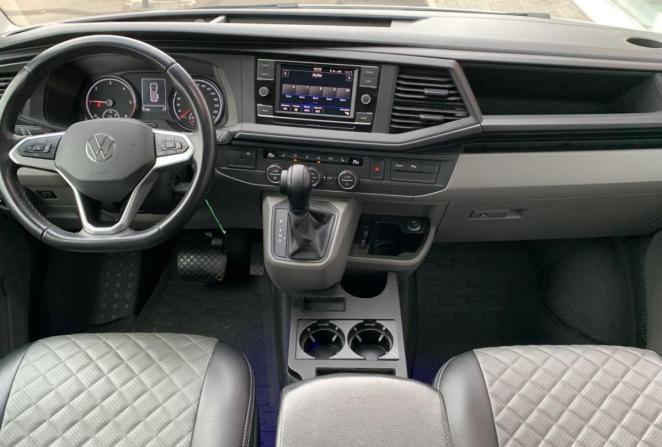 Volkswagen Caravelle T6 Рестайлинг с пробегом 2020 года, цена 4 110 000 рублей, 56851 км, минивэн, Автокод Объявления