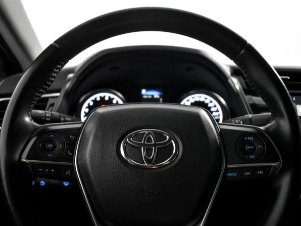 Toyota Camry VIII (XV70) с пробегом 2018 года, цена 2 900 000 рублей, 76449 км, седан, Автокод Объявления