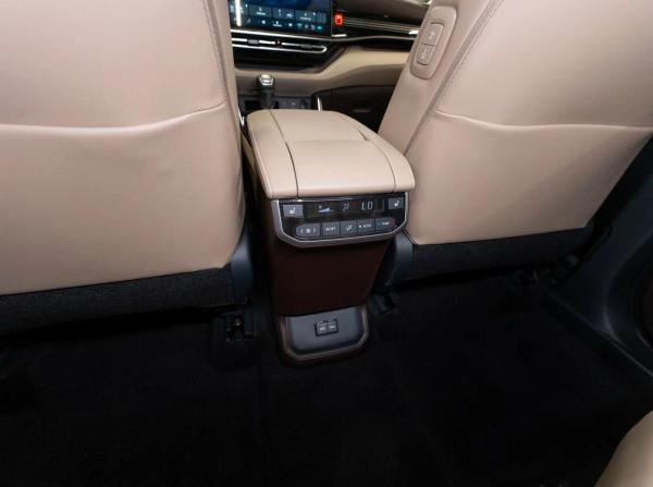 Toyota Highlander IV (XU70) с пробегом 2026 года, цена 5 980 000 рублей, 50 км, внедорожник, Автокод Объявления