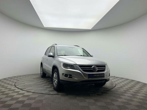 Volkswagen Tiguan I с пробегом 2011 года, цена 1 229 000 рублей, 116914 км, внедорожник, Автокод Объявления