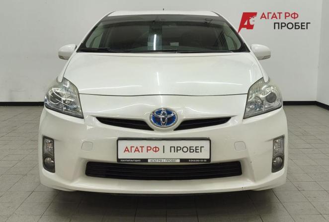 Toyota Prius III (XW30) с пробегом 2009 года, цена 1 029 000 рублей, 221641 км, лифтбек, Автокод Объявления