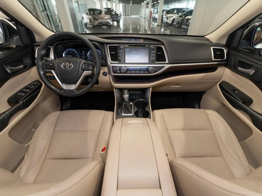 Toyota Highlander III (XU50) Москва  - изображение 8