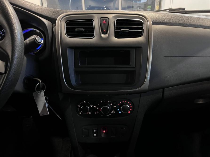 Renault Sandero II Чебоксары  - изображение 13
