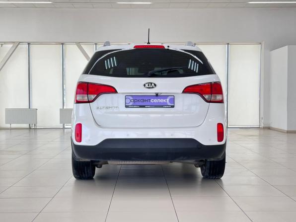 Kia Sorento II Рестайлинг с пробегом 2015 года, цена 1 800 000 рублей, 165760 км, внедорожник, Автокод Объявления