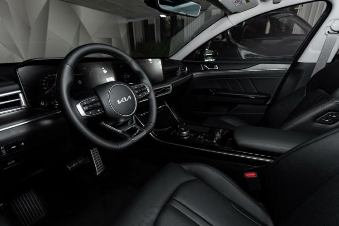 Новый Kia K5 III 2025 года, цена 4 799 000 рублей, седан, Автокод Объявления