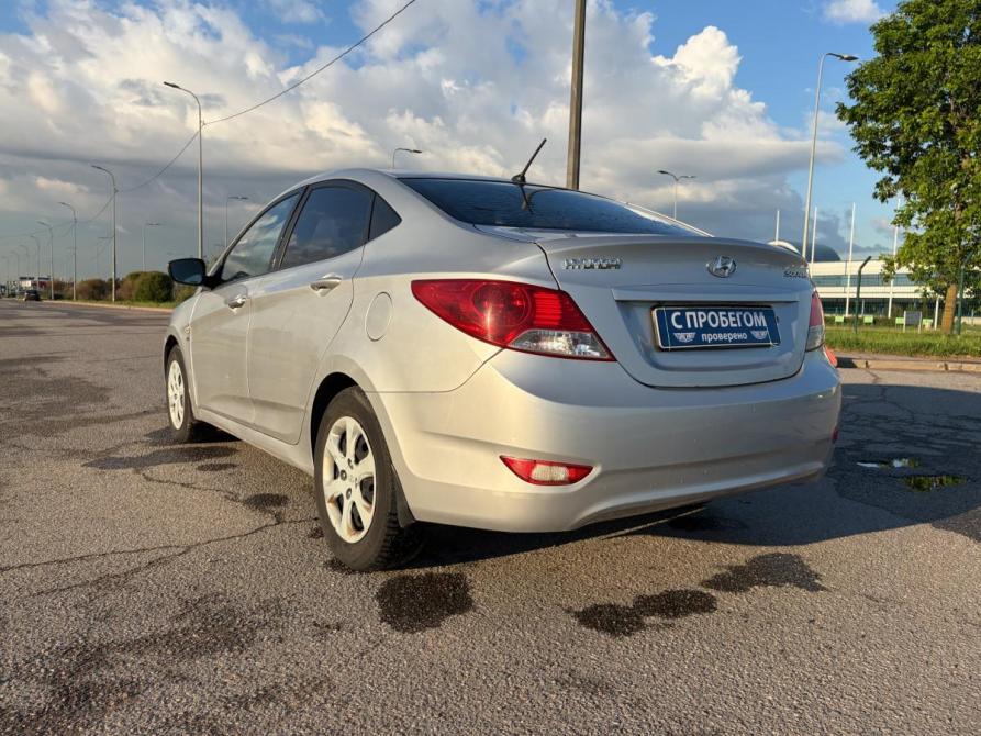 Hyundai Solaris I Санкт-Петербург  - изображение 7