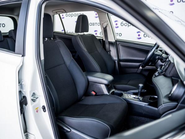 Toyota RAV4 IV (XA40) Рестайлинг с пробегом 2016 года, цена 2 235 000 рублей, 126670 км, внедорожник, Автокод Объявления