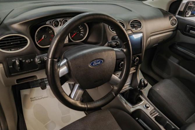 Ford Focus II Рестайлинг с пробегом 2011 года, цена 729 000 рублей, 310550 км, хэтчбек, Автокод Объявления
