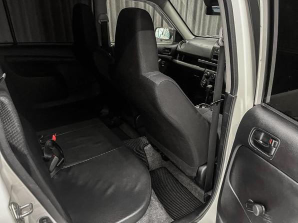Toyota Probox I Рестайлинг с пробегом 2017 года, цена 899 000 рублей, 129000 км, универсал, Автокод Объявления