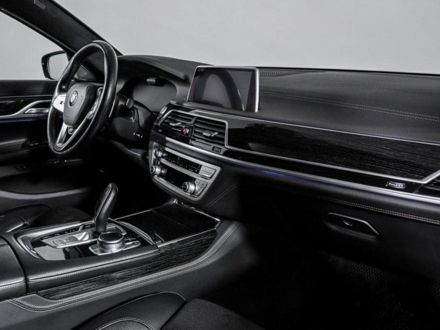 BMW 7 серии VI (G11/G12) Рестайлинг Москва  - изображение 9